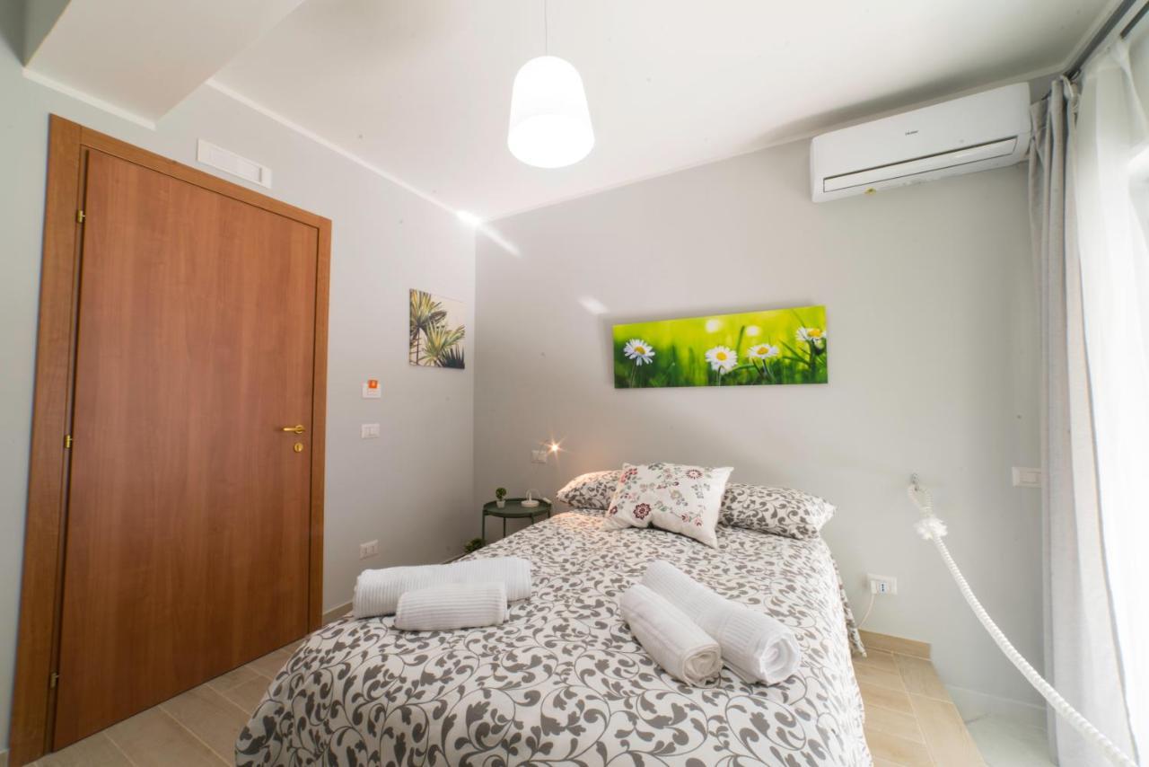 B&B Malo Family Friendly Szirakúza Kültér fotó