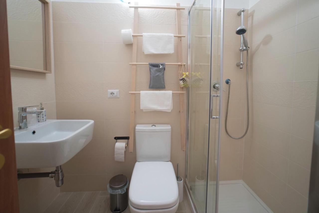 B&B Malo Family Friendly Szirakúza Kültér fotó